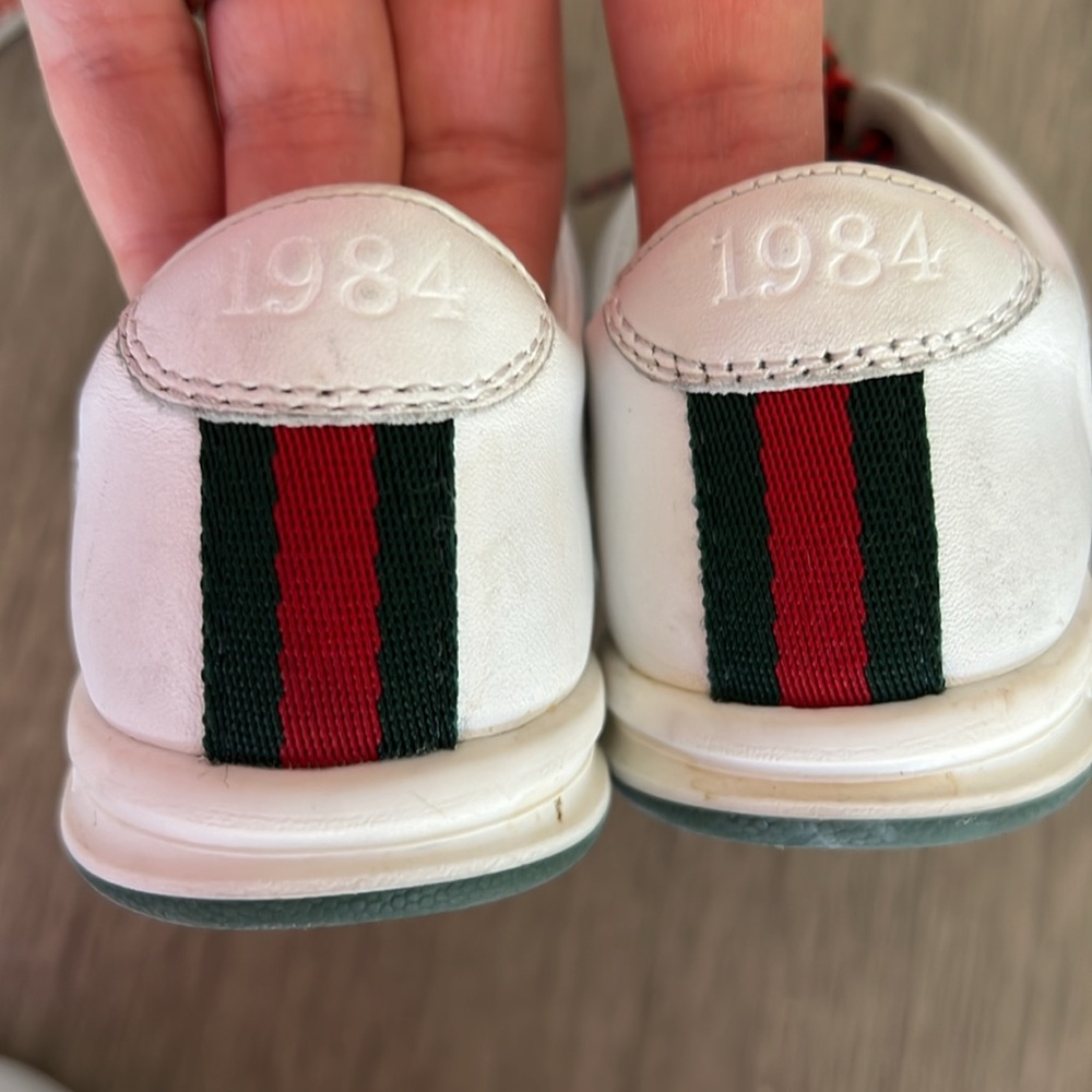 Baby shoes - Picture 2 of 2